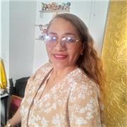 Profesora titulada en Perú, con varios años de experiencia